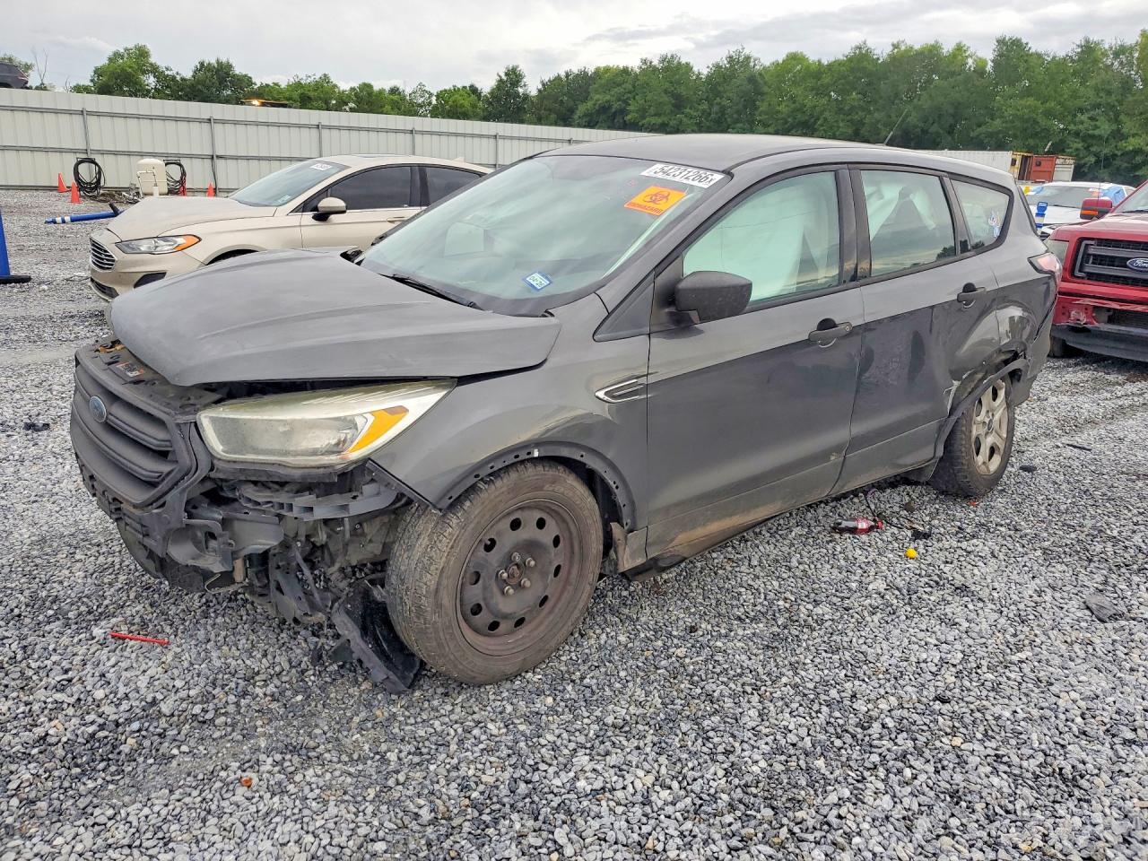 2017 FORD ESCAPE S