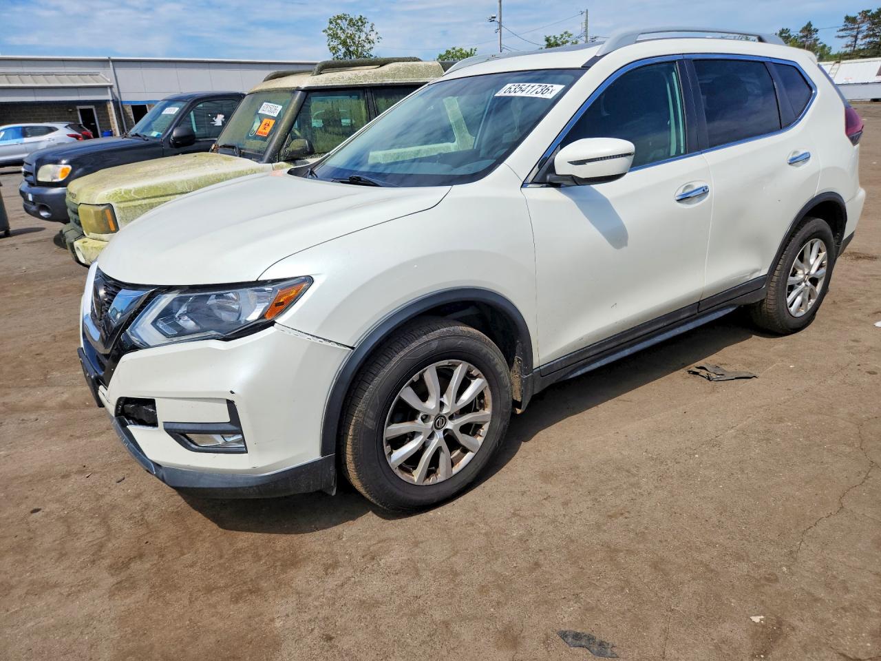 2018 NISSAN ROGUE S