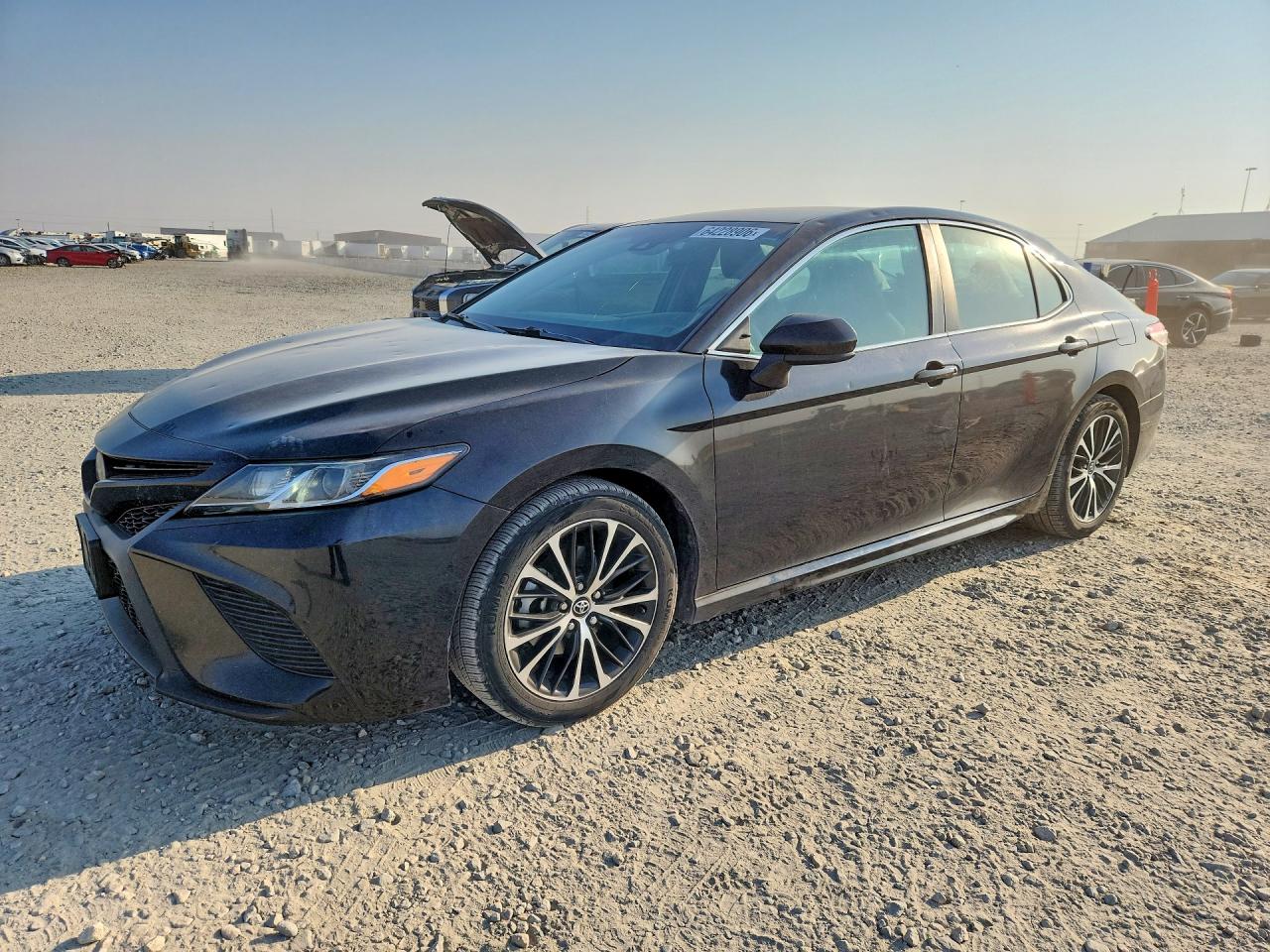 2018 TOYOTA CAMRY SE