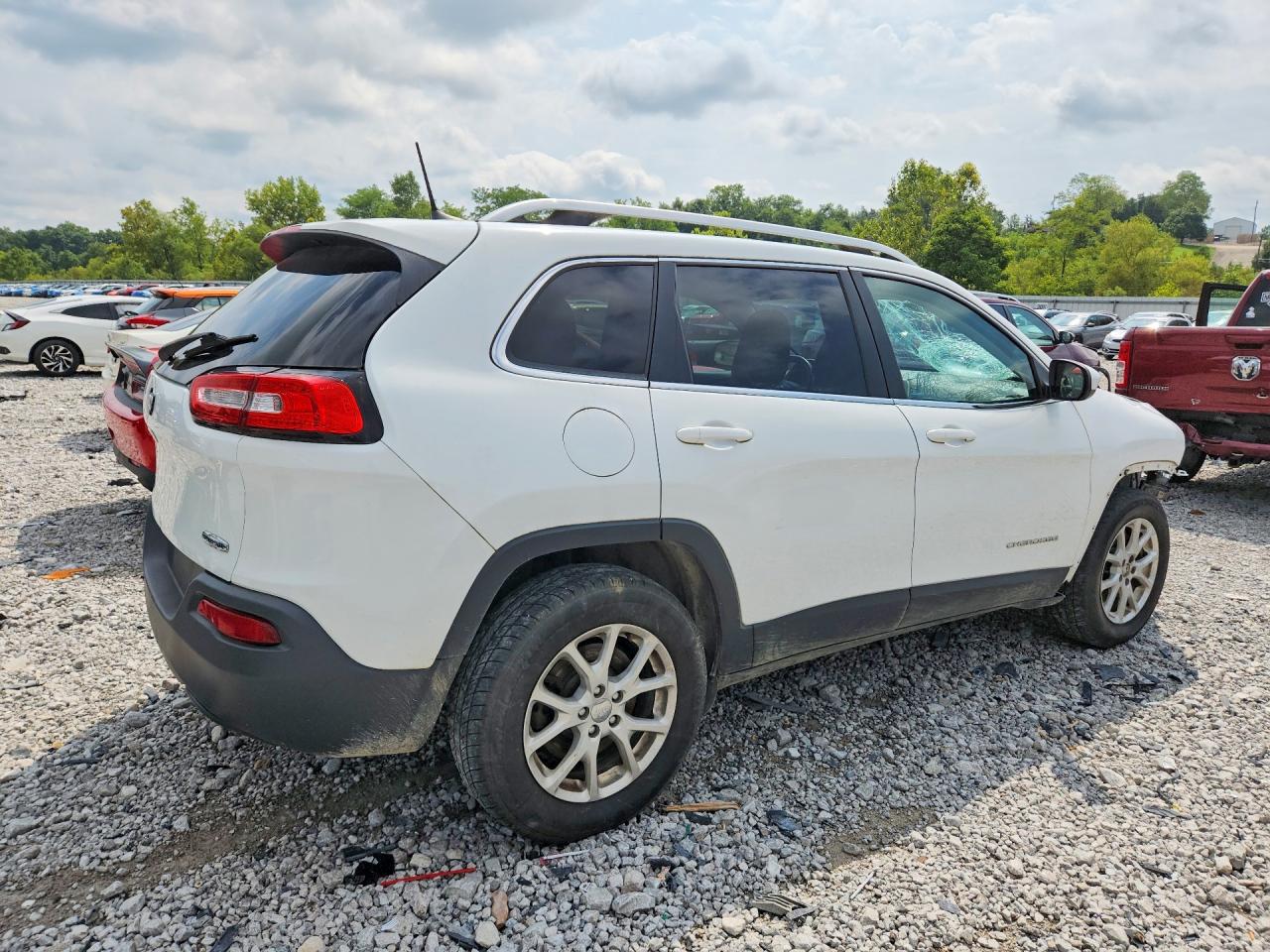 2016 JEEP CHEROKEE LATITUDE — снимка 3