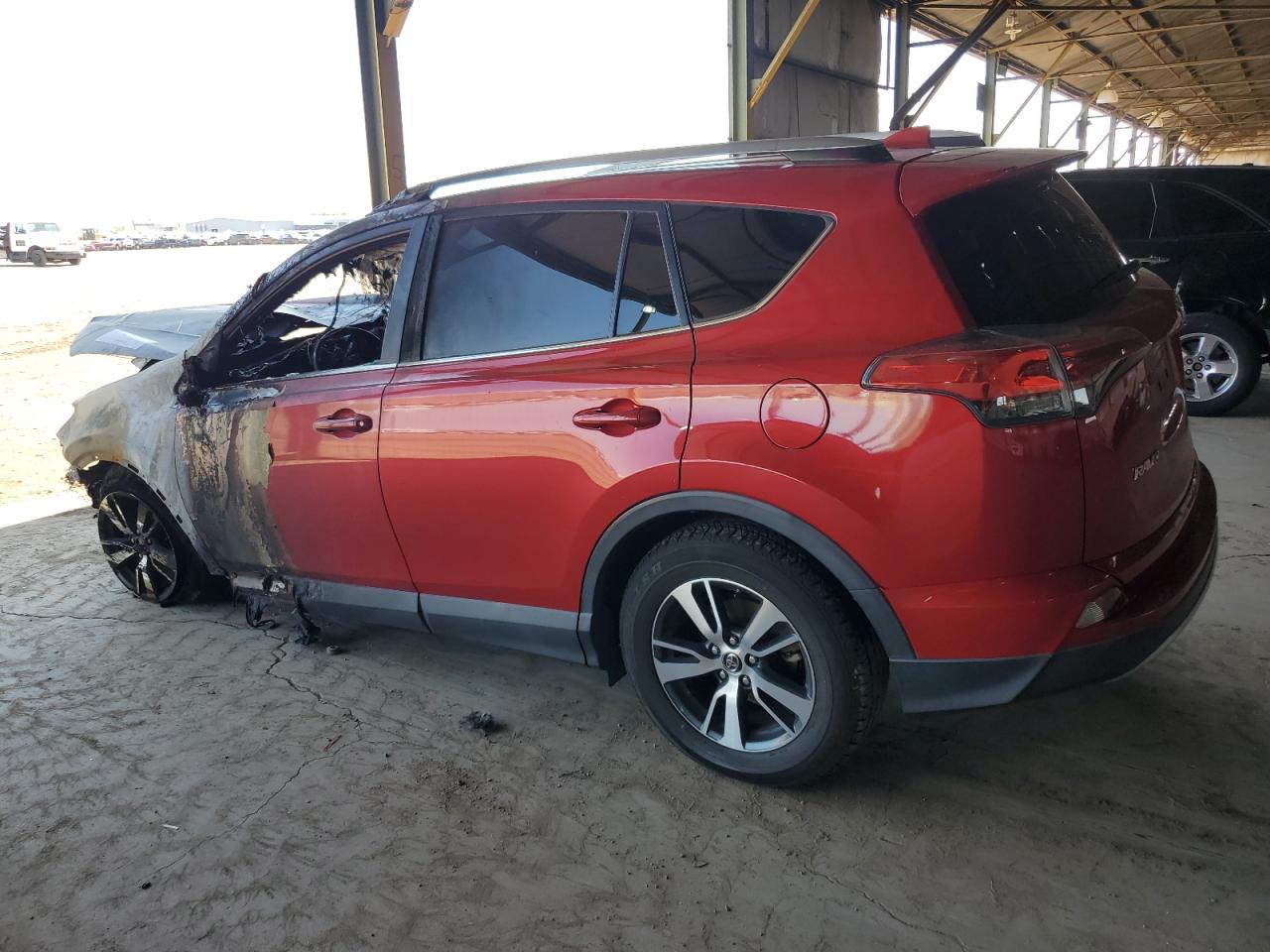 2017 TOYOTA RAV4 XLE — снимка 2