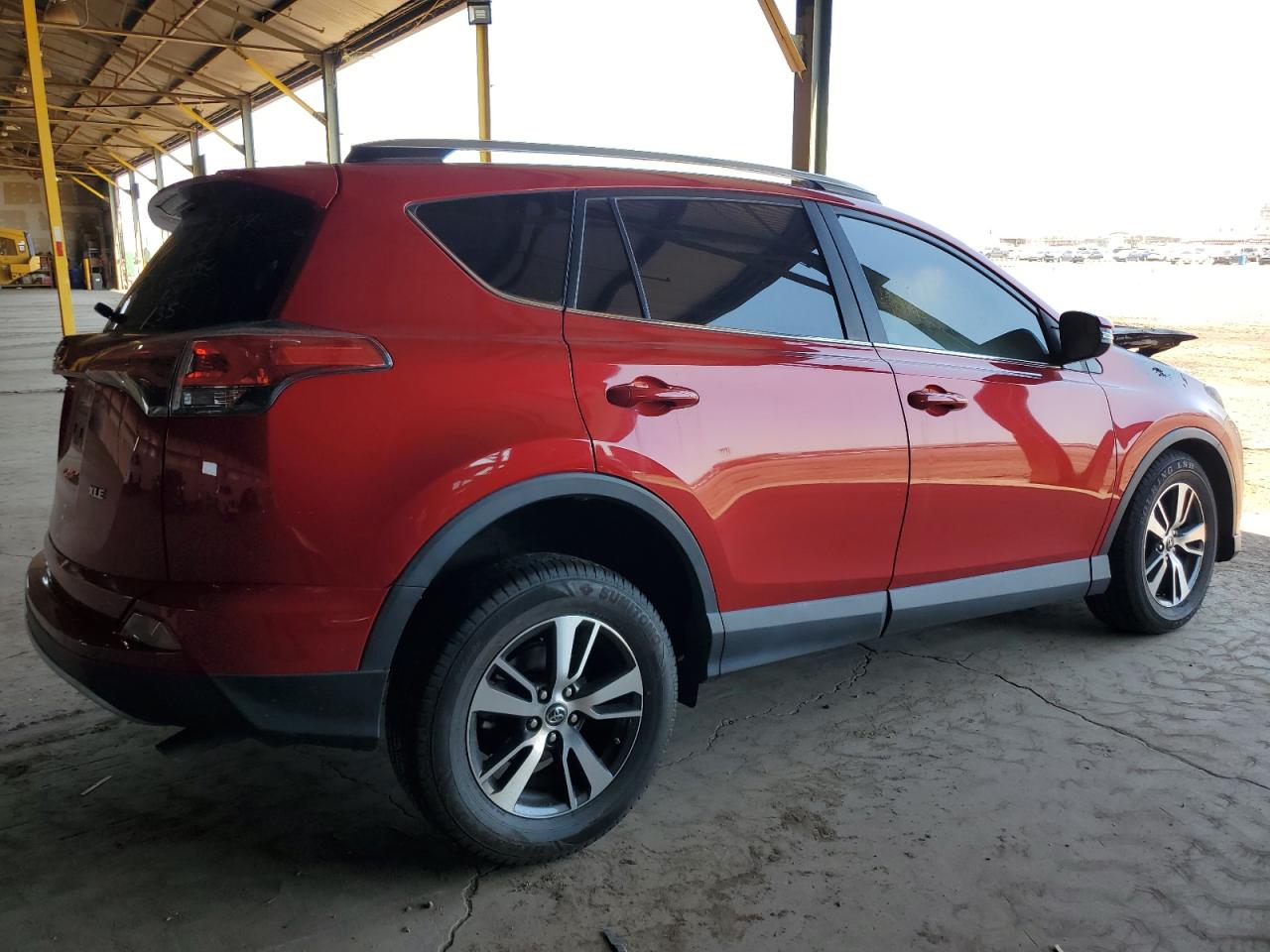 2017 TOYOTA RAV4 XLE — снимка 3