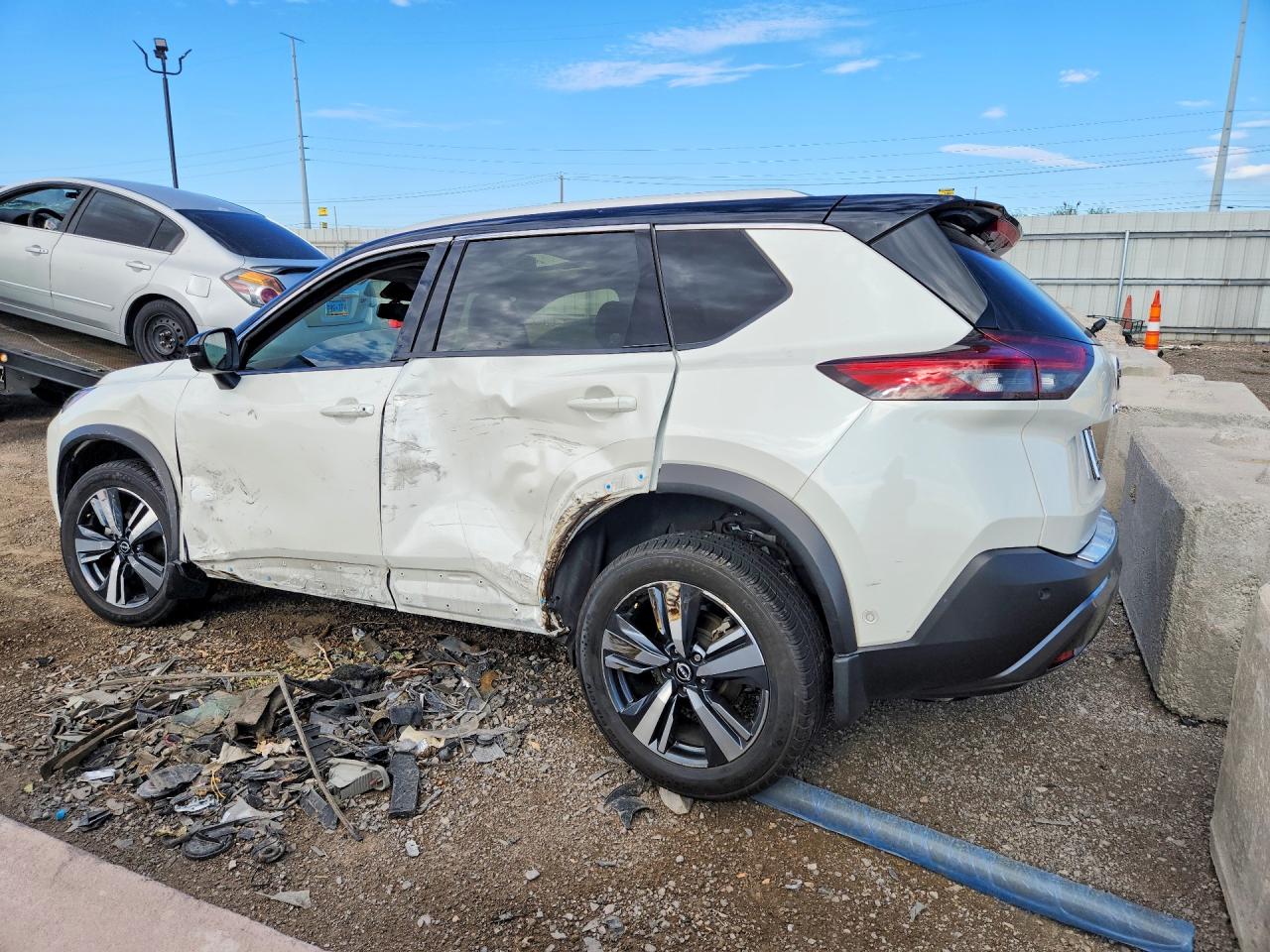 2023 NISSAN ROGUE SL — снимка 2