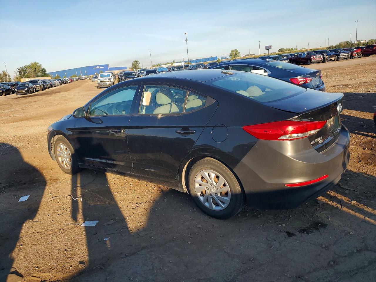 2017 HYUNDAI ELANTRA SE — снимка 2