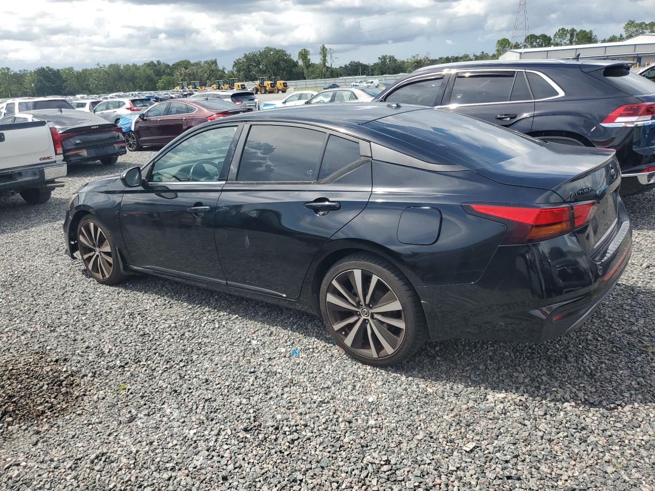 2019 NISSAN ALTIMA SR — снимка 2