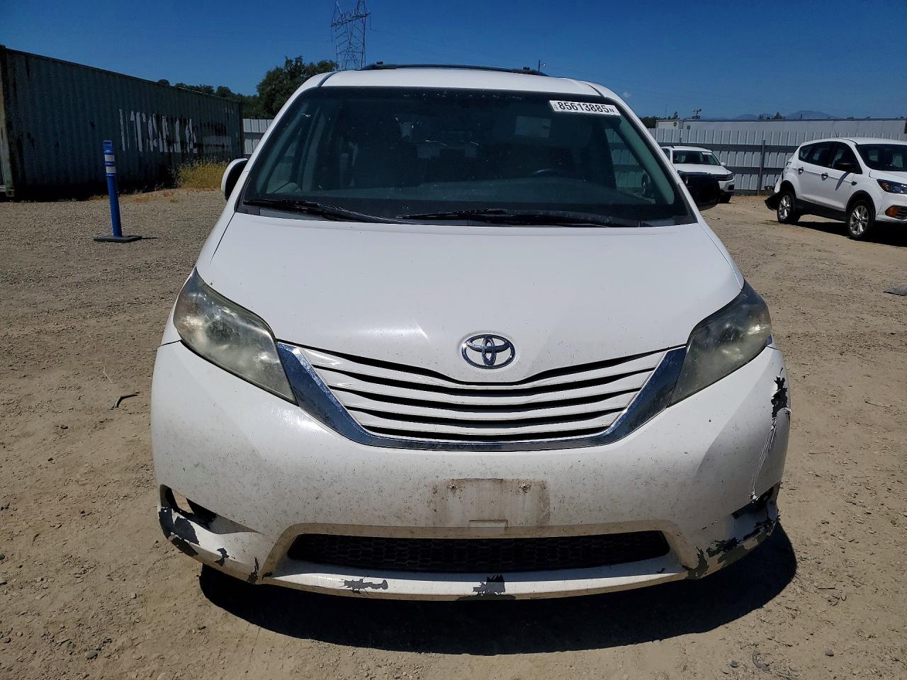 2015 TOYOTA SIENNA LE — снимка 5