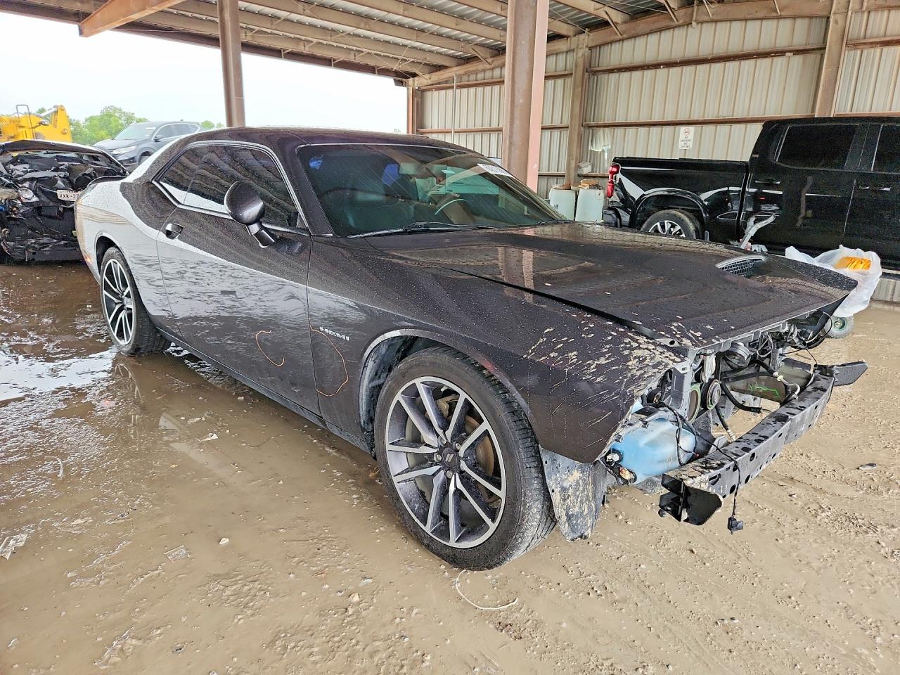 2022 DODGE CHALLENGER R/T — снимка 4