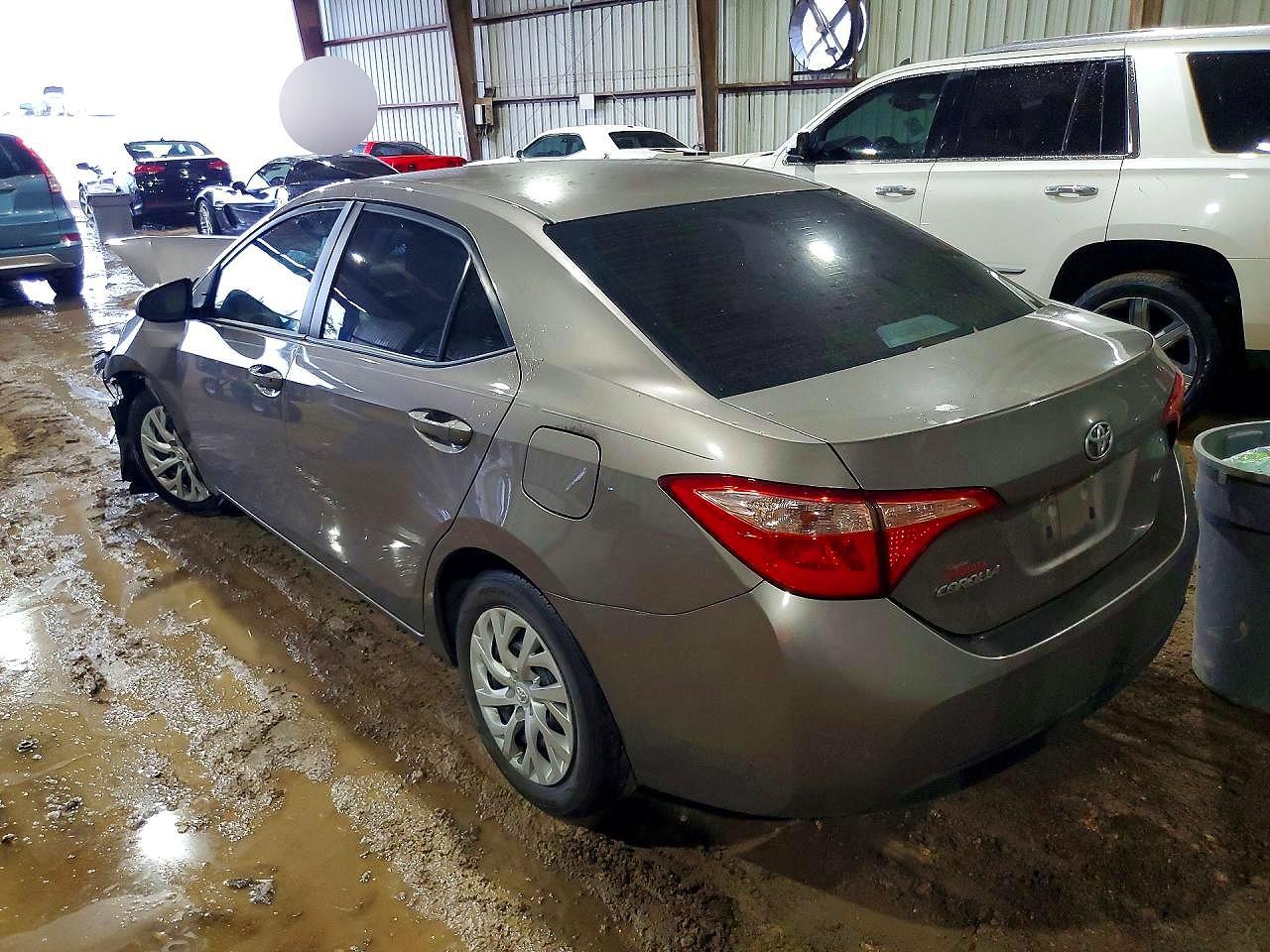 2018 TOYOTA COROLLA LE — снимка 2