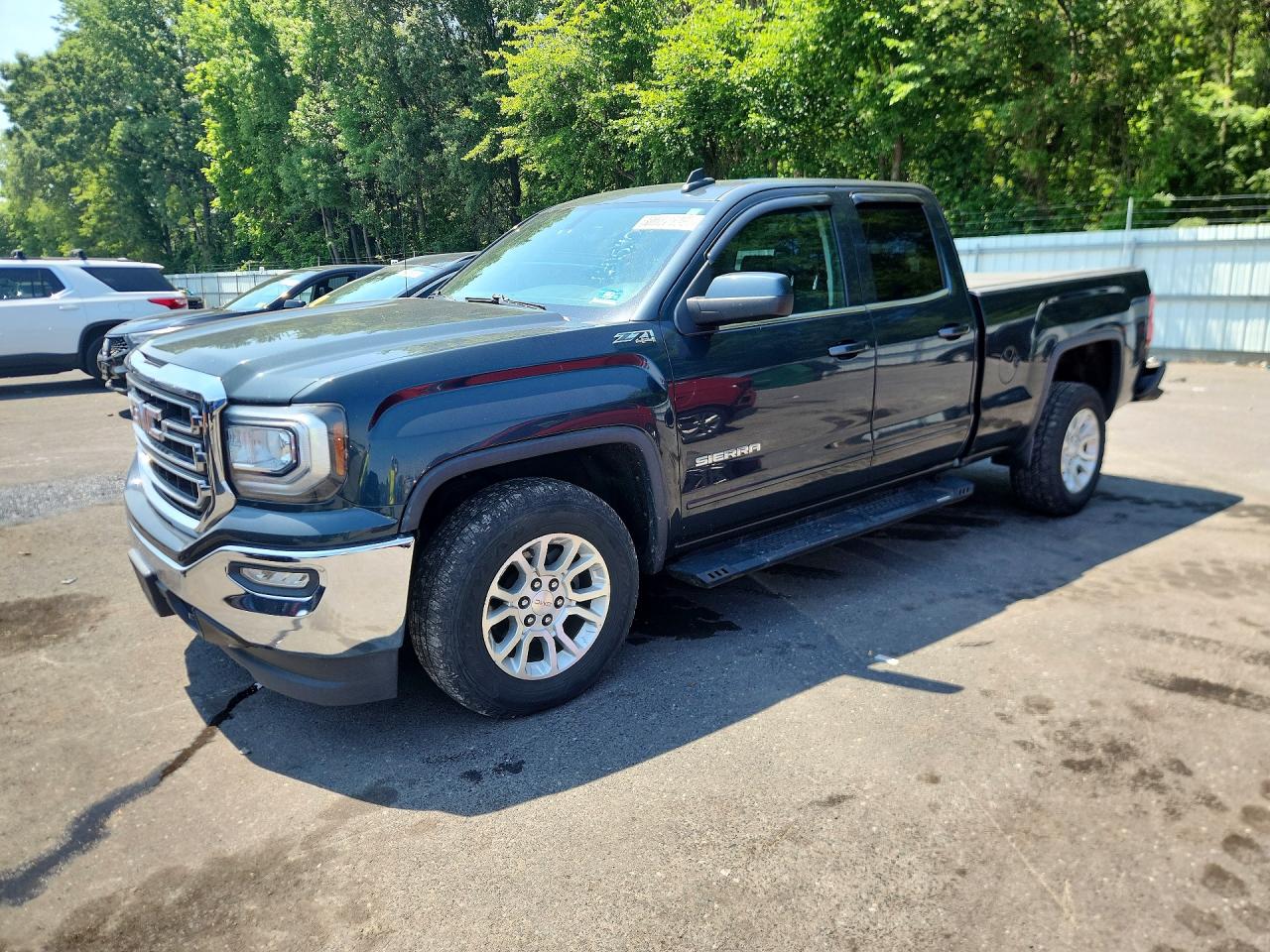 2017 GMC SIERRA K1500 SLE