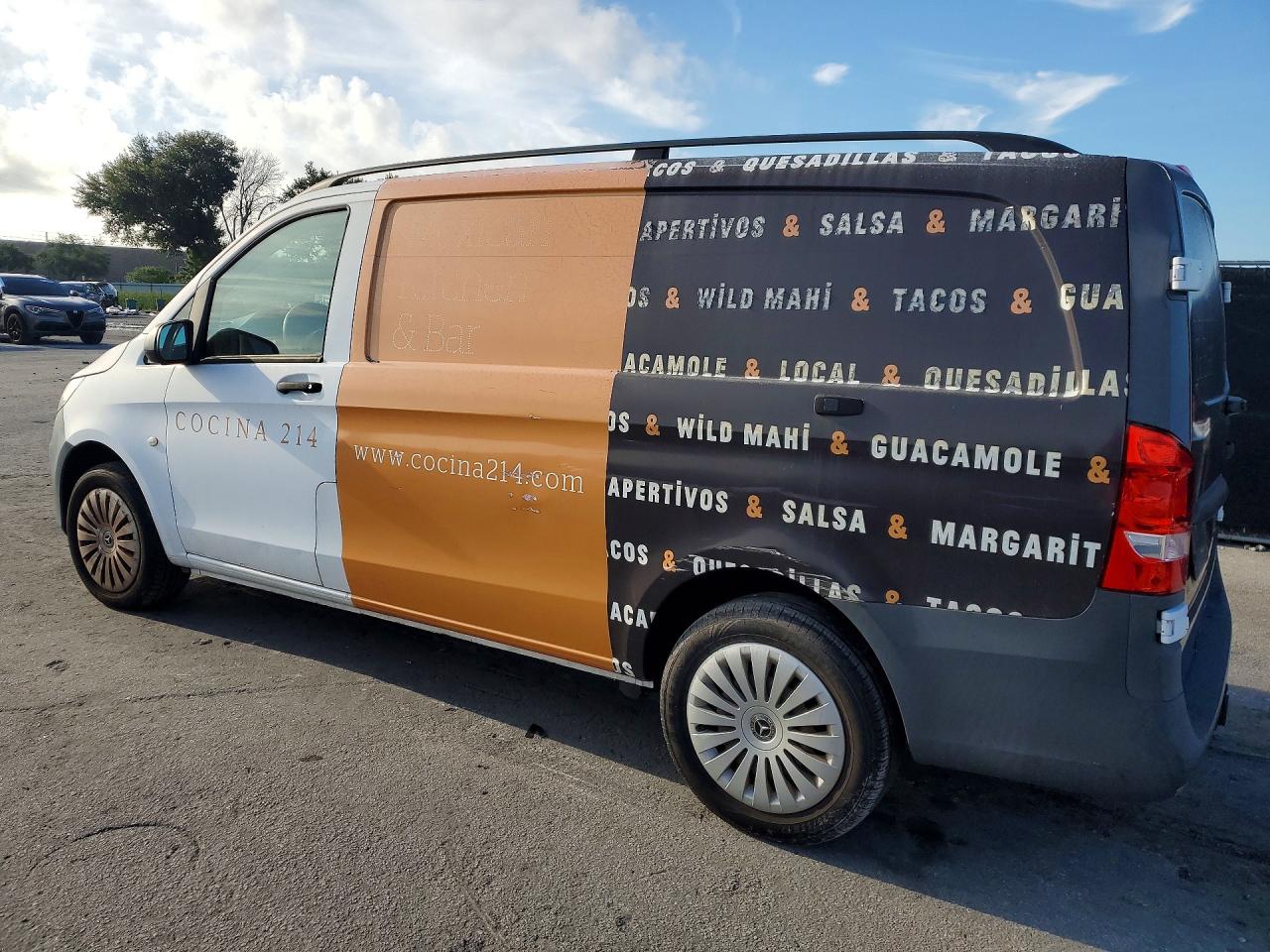 2018 MERCEDES-BENZ METRIS — снимка 2