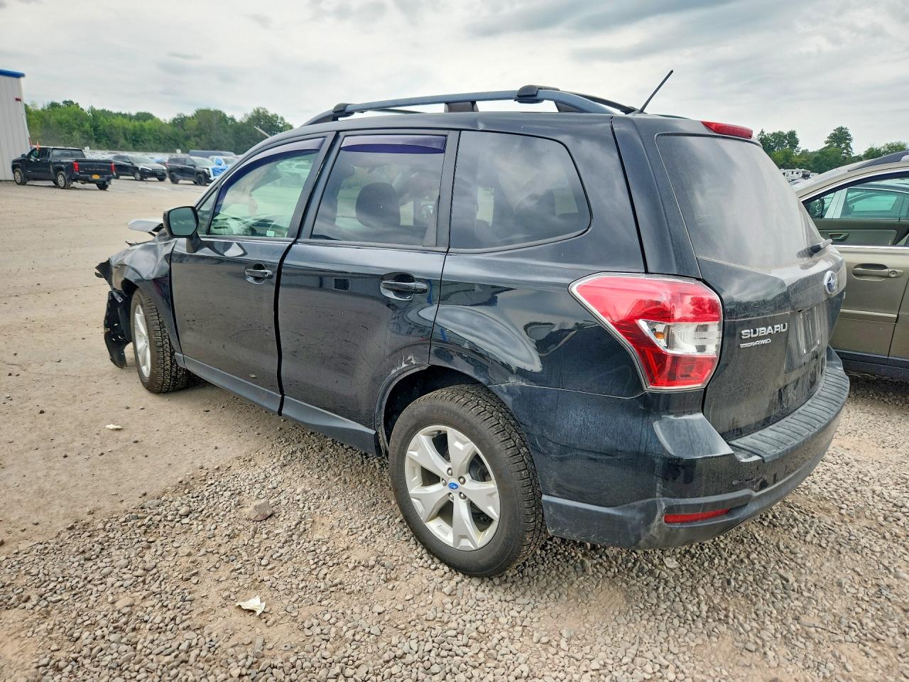 2015 SUBARU FORESTER 2.5I PREMIUM — снимка 2