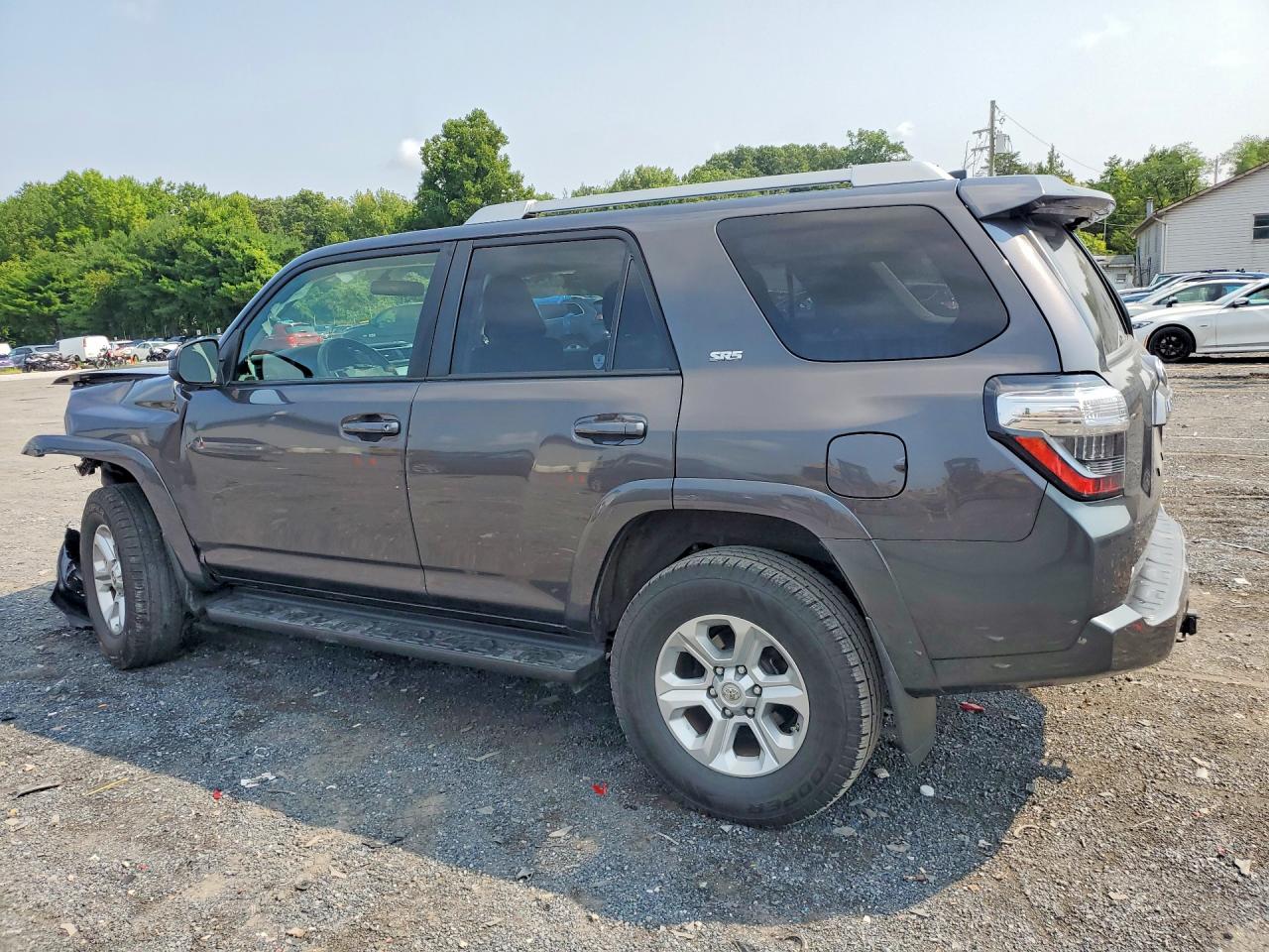 2016 TOYOTA 4RUNNER SR5 — снимка 2
