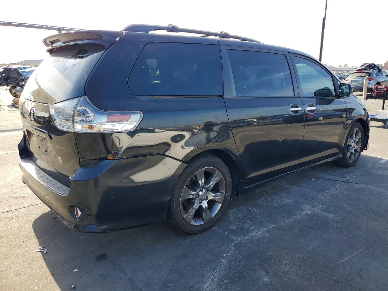 2015 TOYOTA SIENNA SPORT — снимка 3