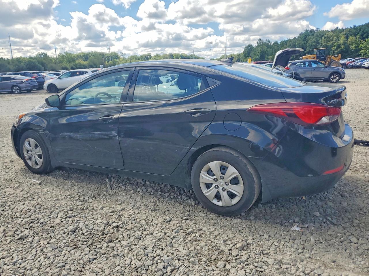 2016 HYUNDAI ELANTRA SE — снимка 2