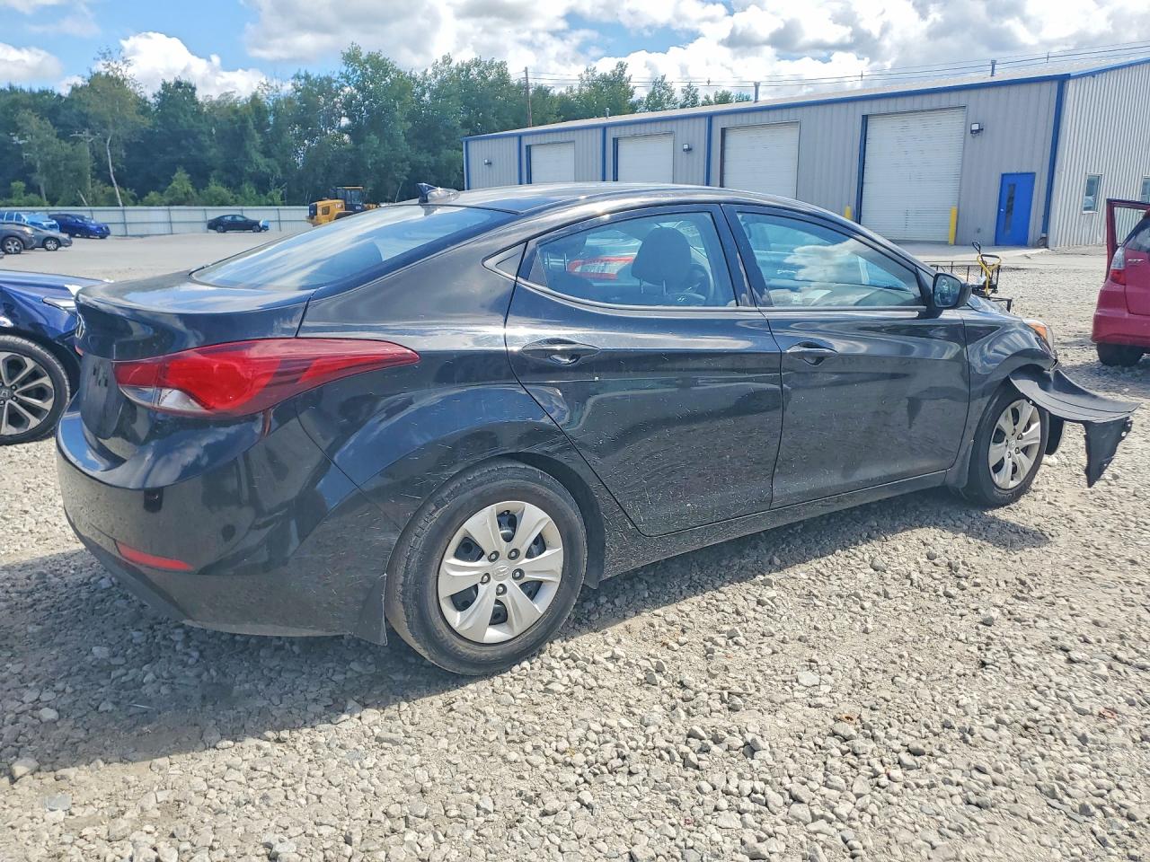 2016 HYUNDAI ELANTRA SE — снимка 3