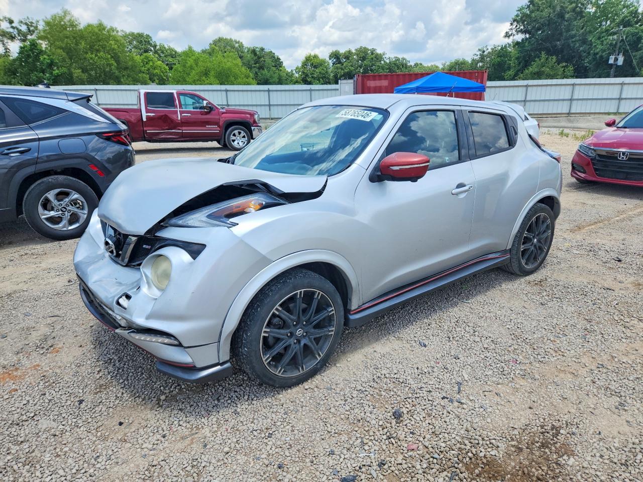 2015 NISSAN JUKE S