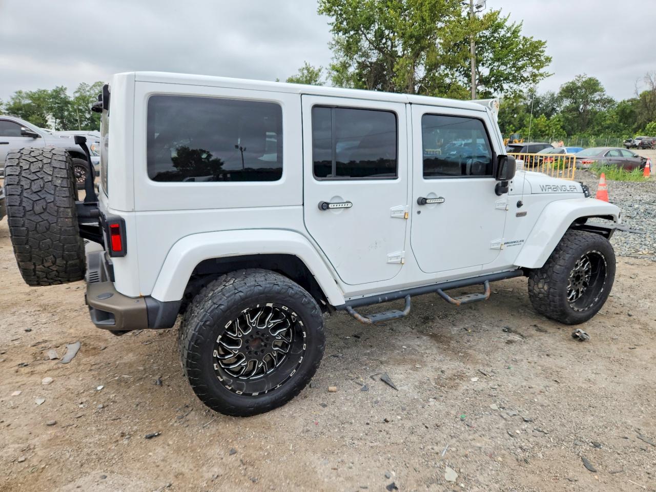 2017 JEEP WRANGLER UNLIMITED SAHARA — снимка 3