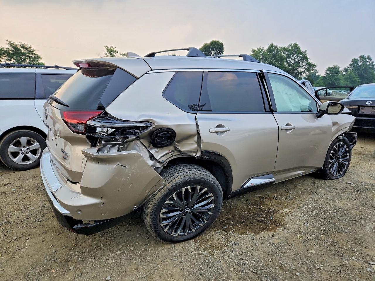 2026 NISSAN ROGUE PLATINUM — снимка 3