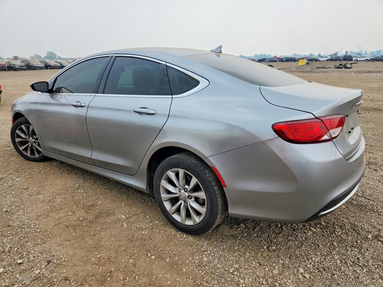 2016 CHRYSLER 200 C — снимка 2