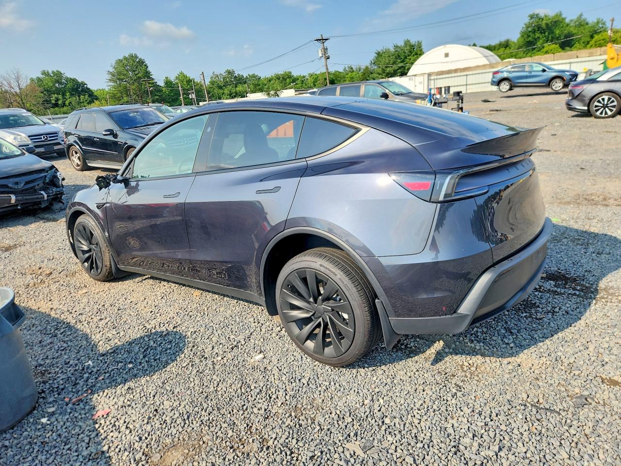 2026 TESLA MODEL Y — снимка 2