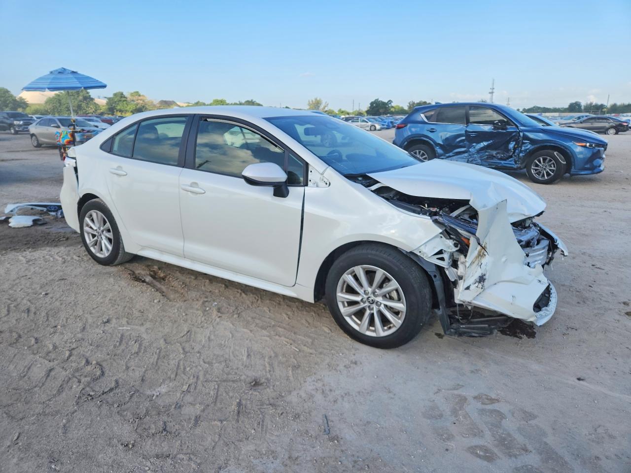 2025 TOYOTA COROLLA HYBRID LE — снимка 4