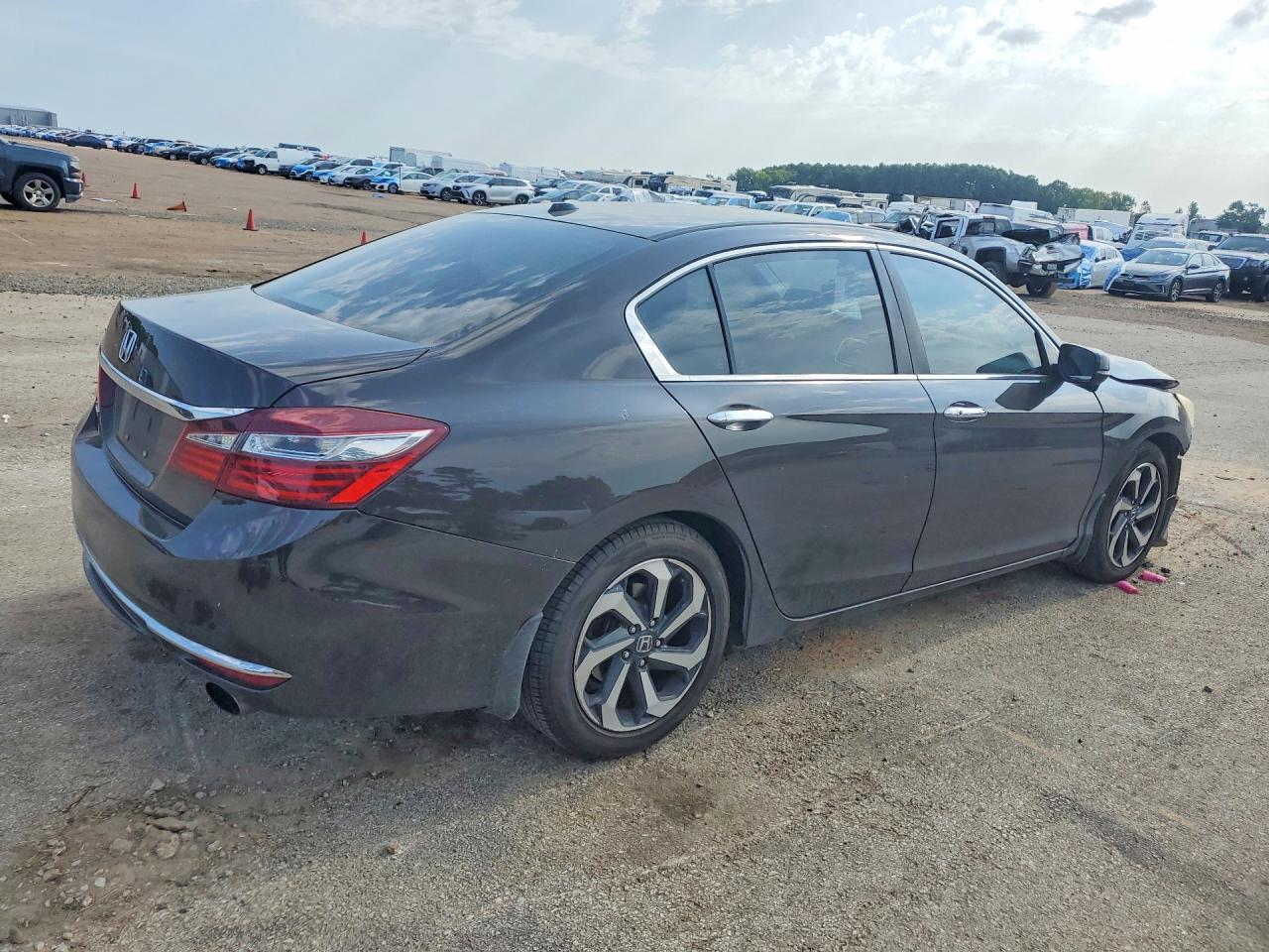 2017 HONDA ACCORD EX — снимка 3