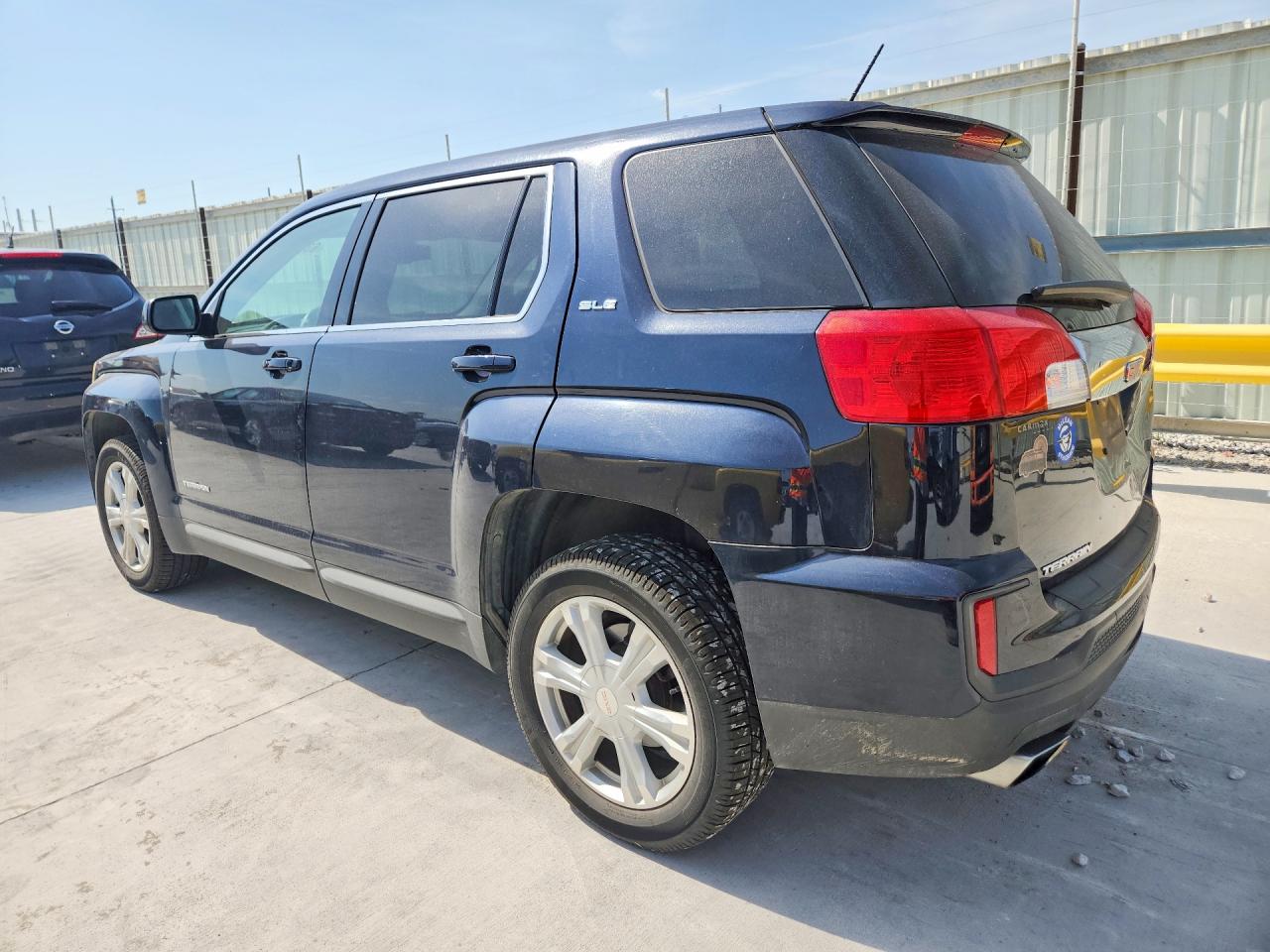 2017 GMC TERRAIN SLE — снимка 2