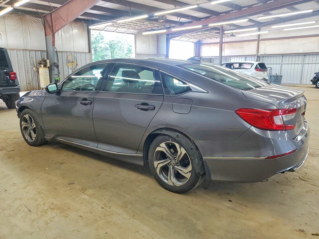 2018 HONDA ACCORD EX — снимка 2