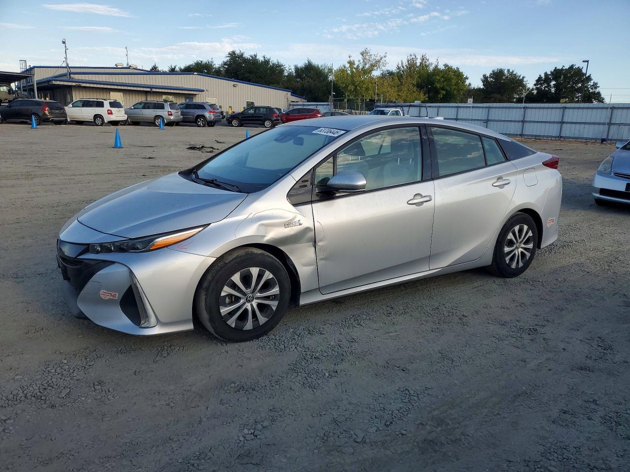 2020 TOYOTA PRIUS PRIME LE