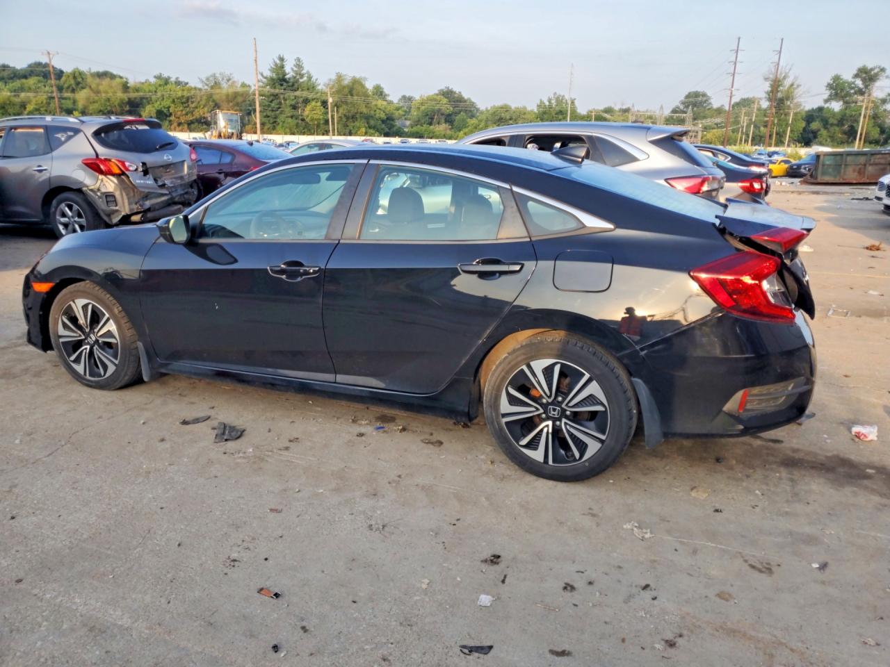 2017 HONDA CIVIC EX — снимка 2