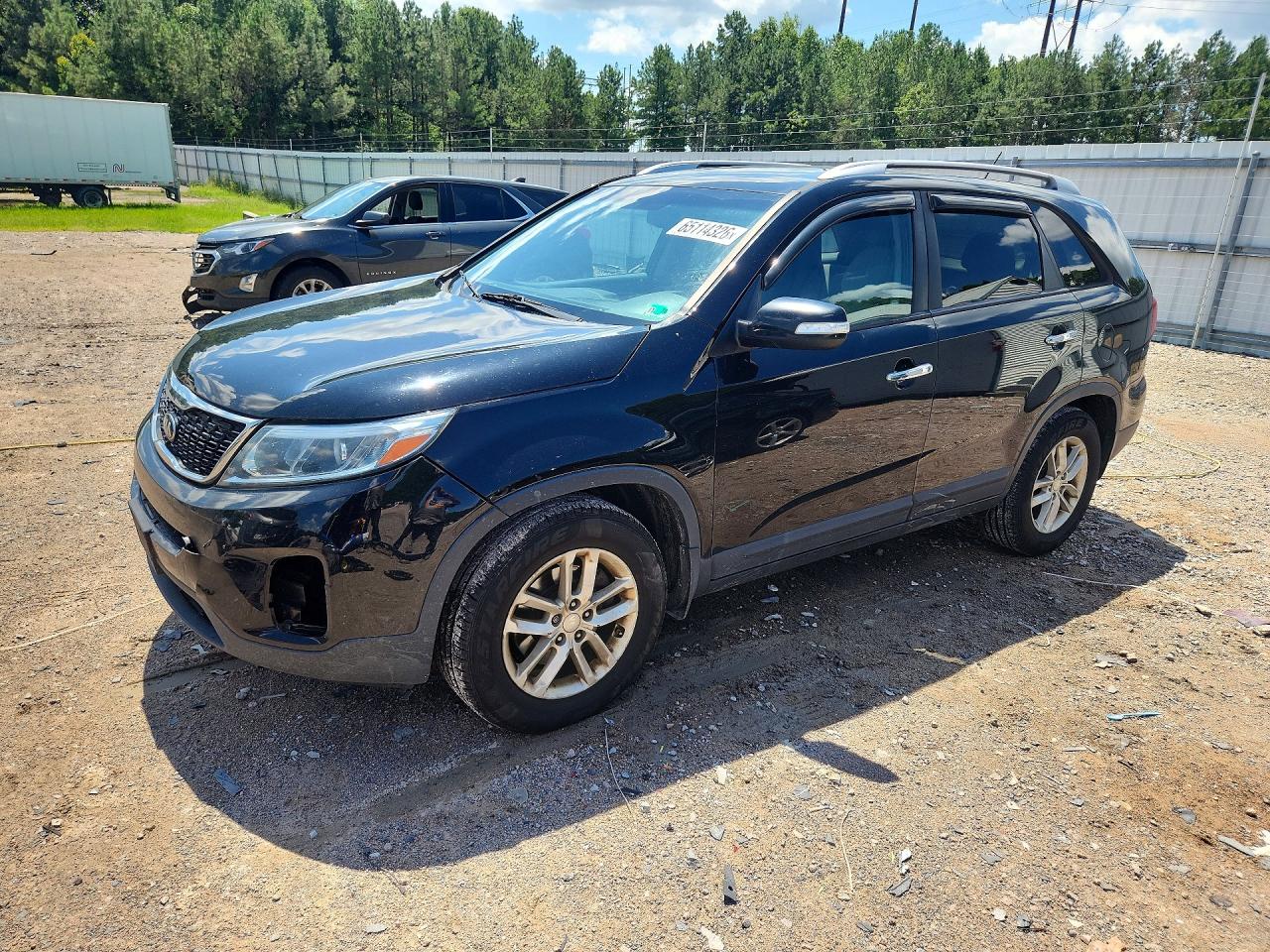 2015 KIA SORENTO LX