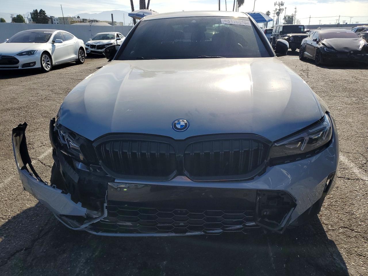 2024 BMW 330E — снимка 5