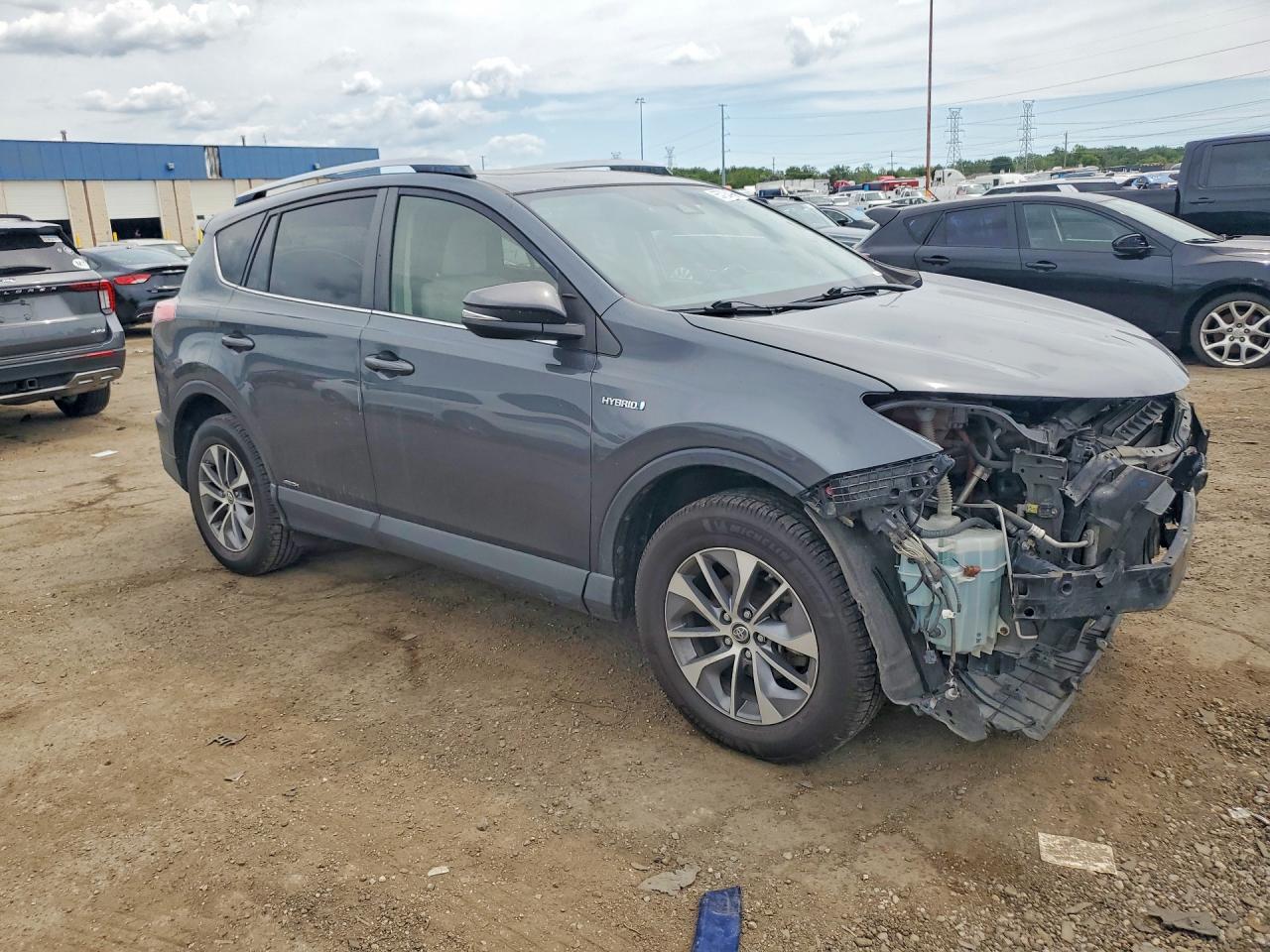 2016 TOYOTA RAV4 HV XLE — снимка 4
