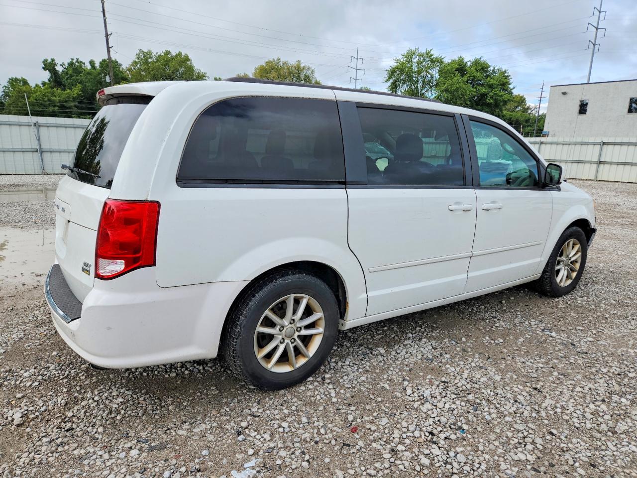 2016 DODGE GRAND CARAVAN SXT — снимка 3