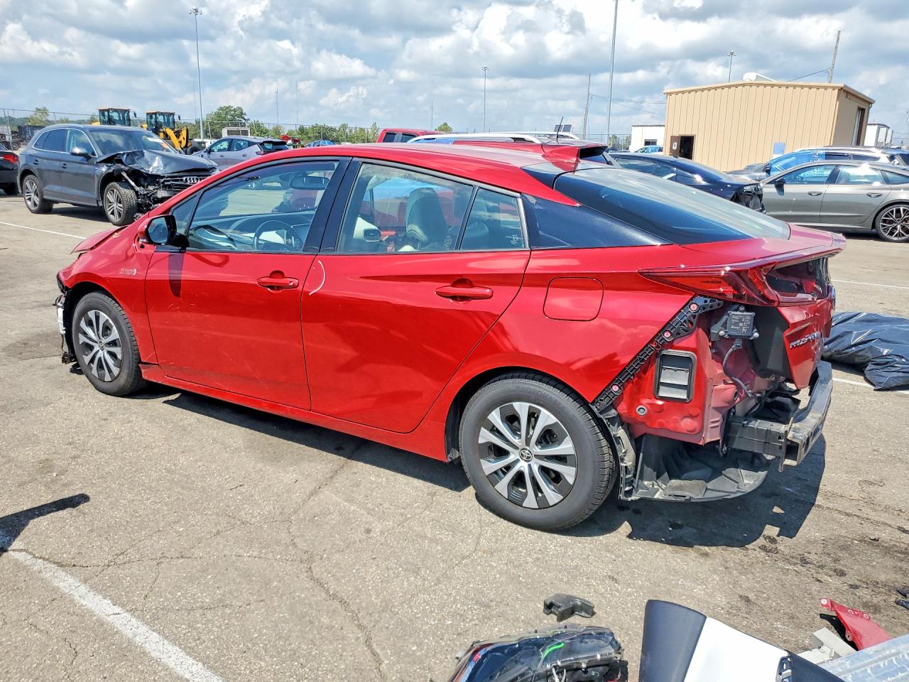 2020 TOYOTA PRIUS PRIME LIMITED — снимка 2