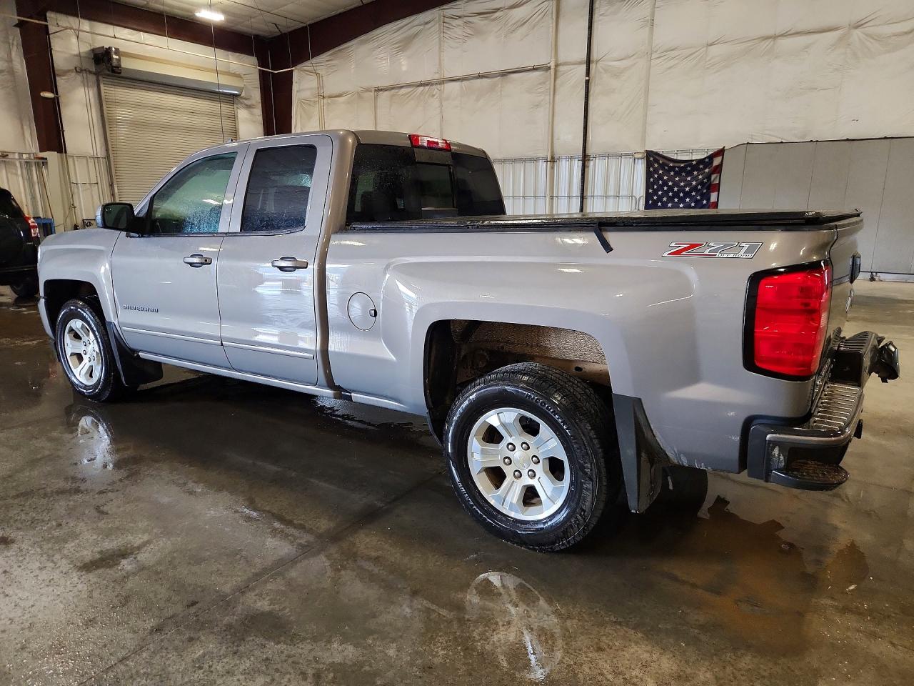 2017 CHEVROLET SILVERADO K1500 LT — снимка 2