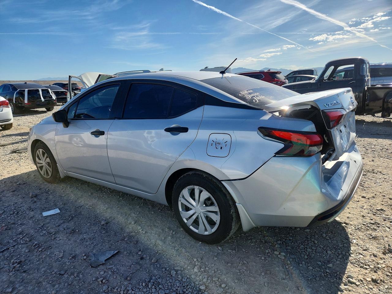 2020 NISSAN VERSA S — снимка 2