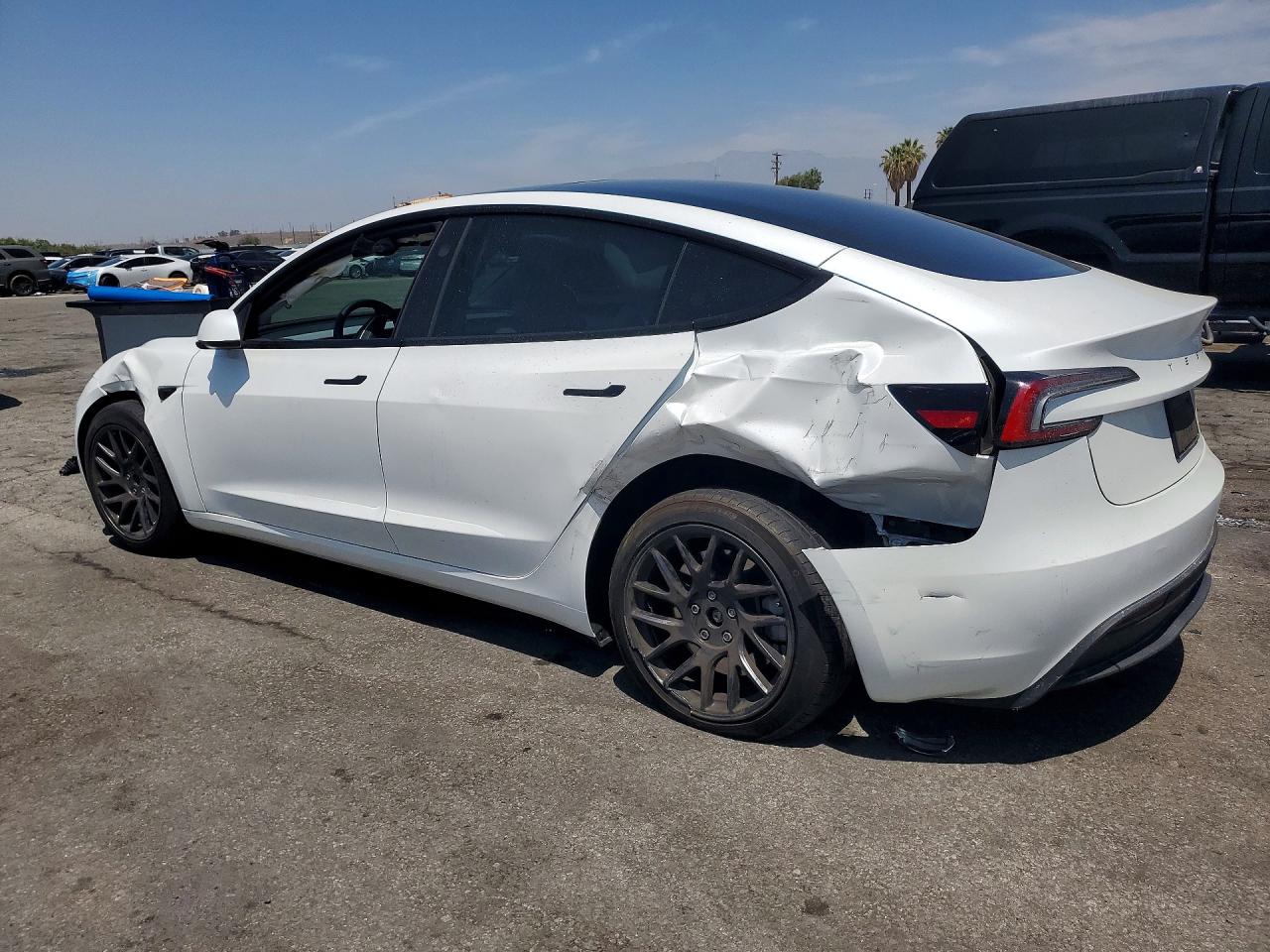 2024 TESLA MODEL 3 — снимка 2