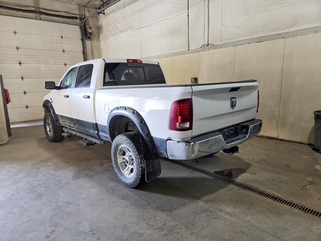 2015 RAM 2500 POWERWAGON — снимка 2