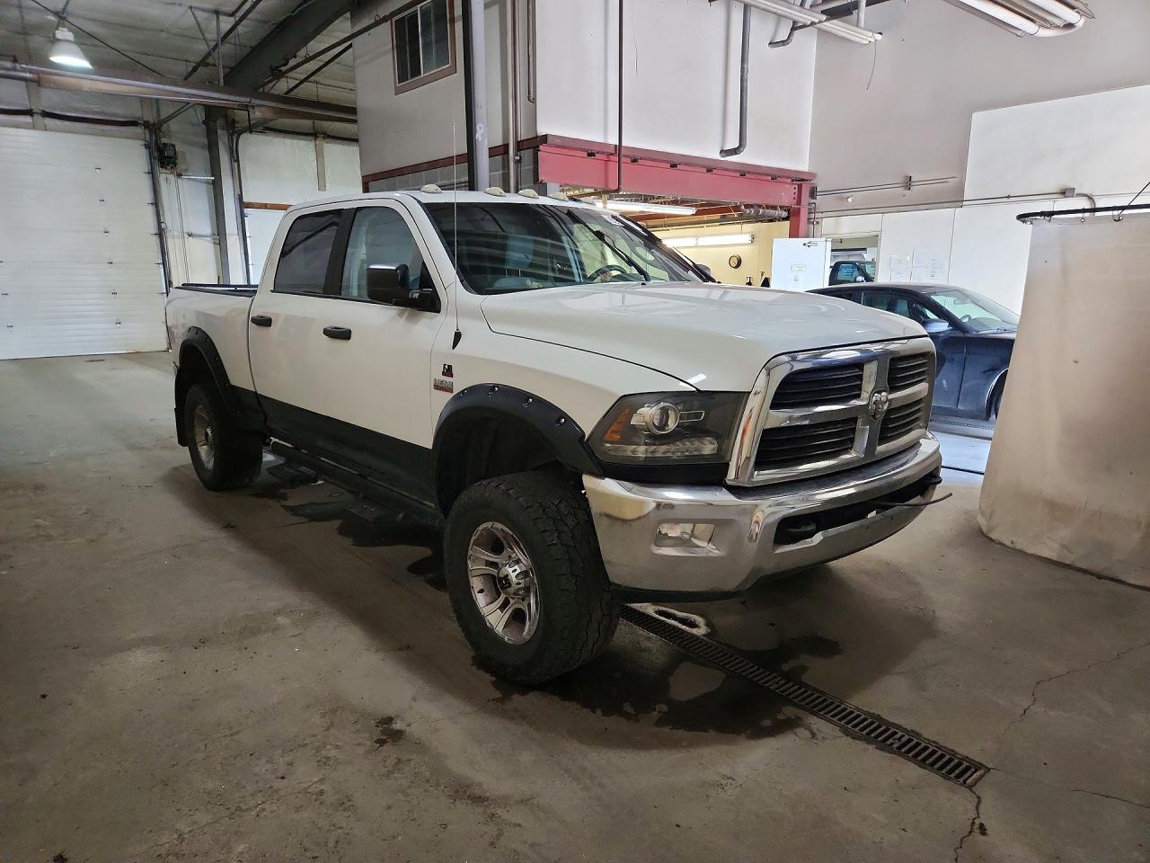 2015 RAM 2500 POWERWAGON — снимка 4