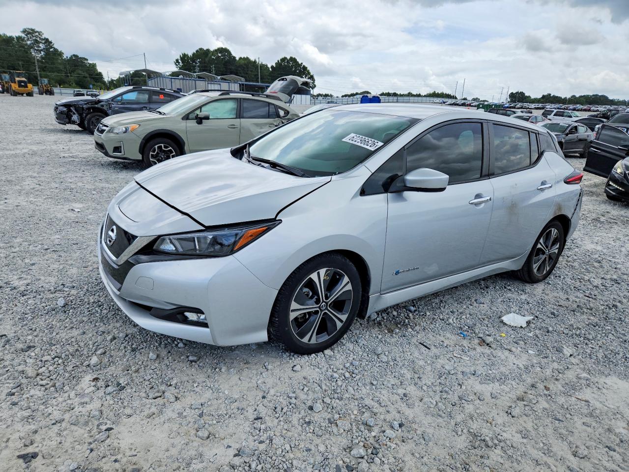 2018 NISSAN LEAF SV
