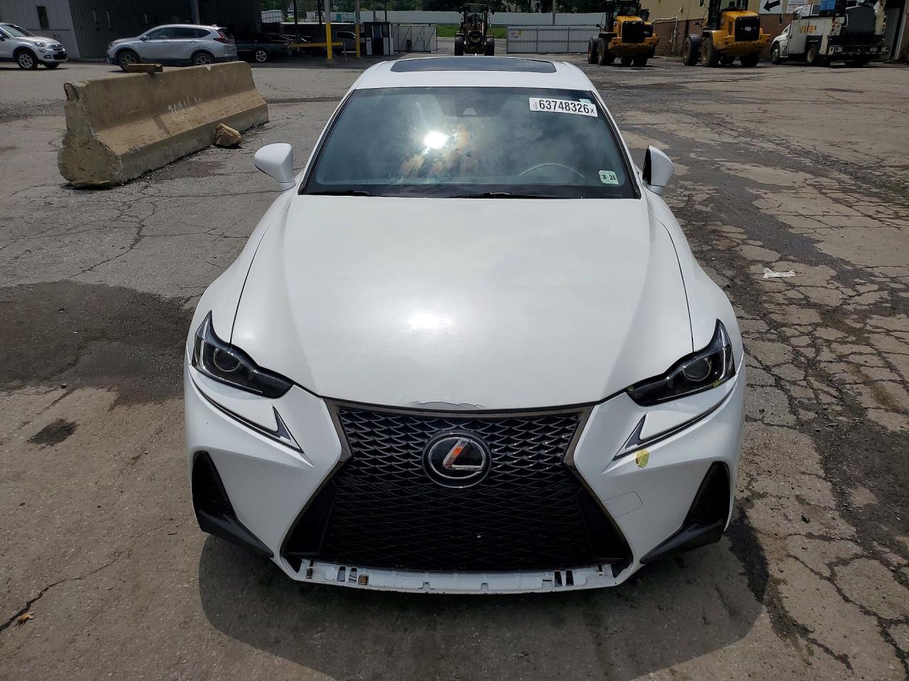 2019 LEXUS IS 300 — снимка 5