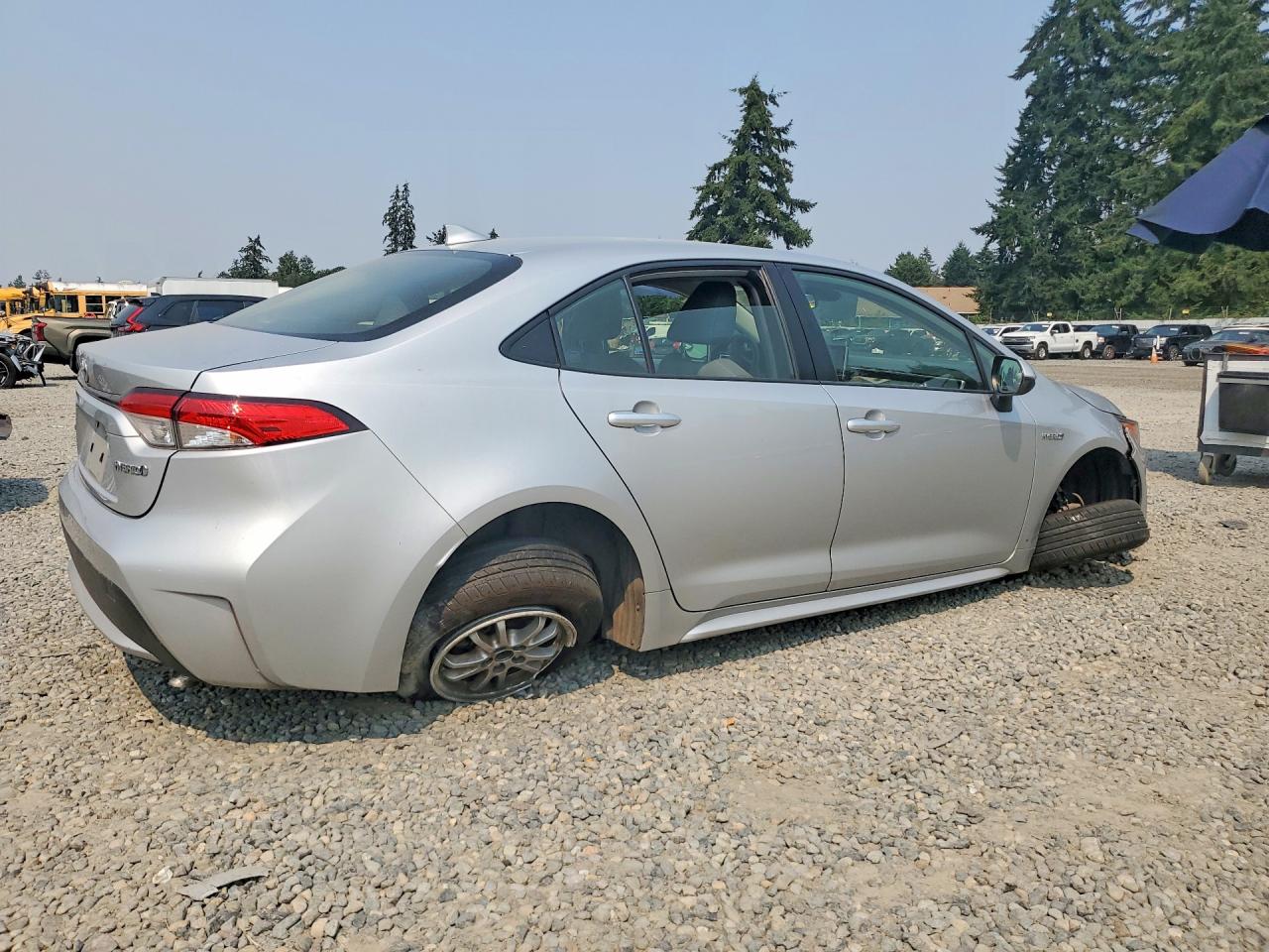 2020 TOYOTA COROLLA LE — снимка 3