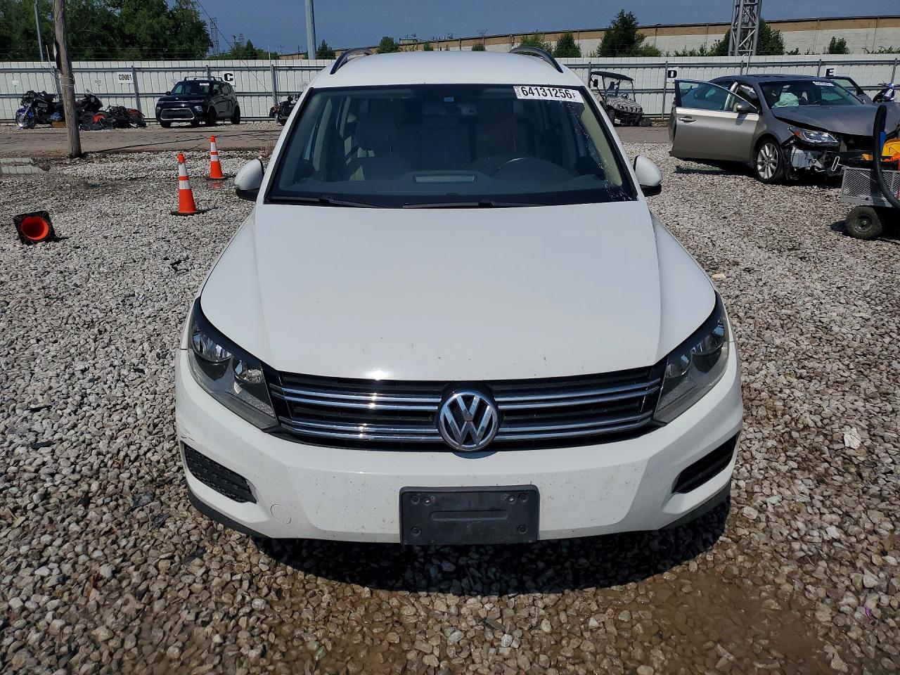 2016 VOLKSWAGEN TIGUAN S — снимка 5