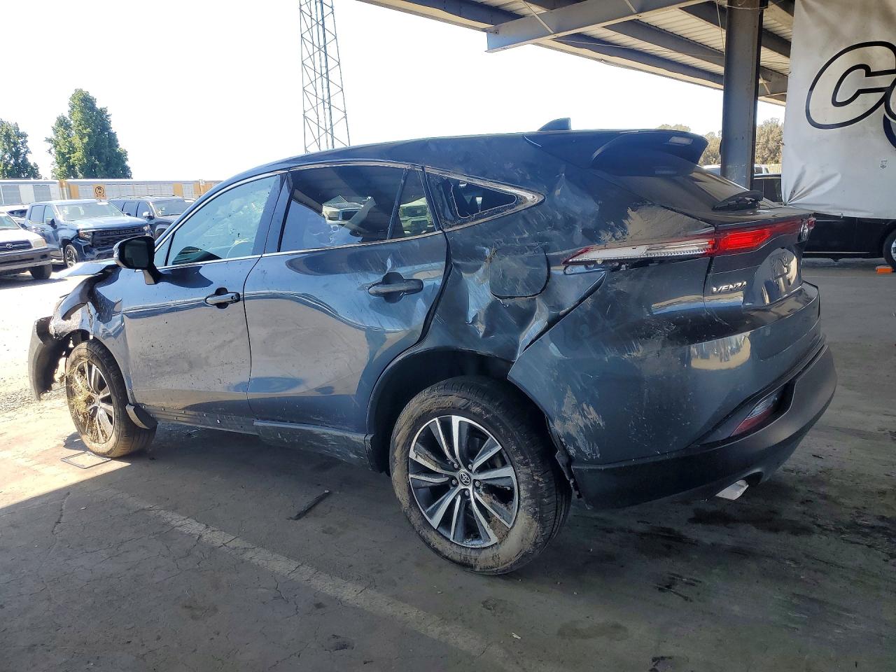 2022 TOYOTA VENZA — снимка 2