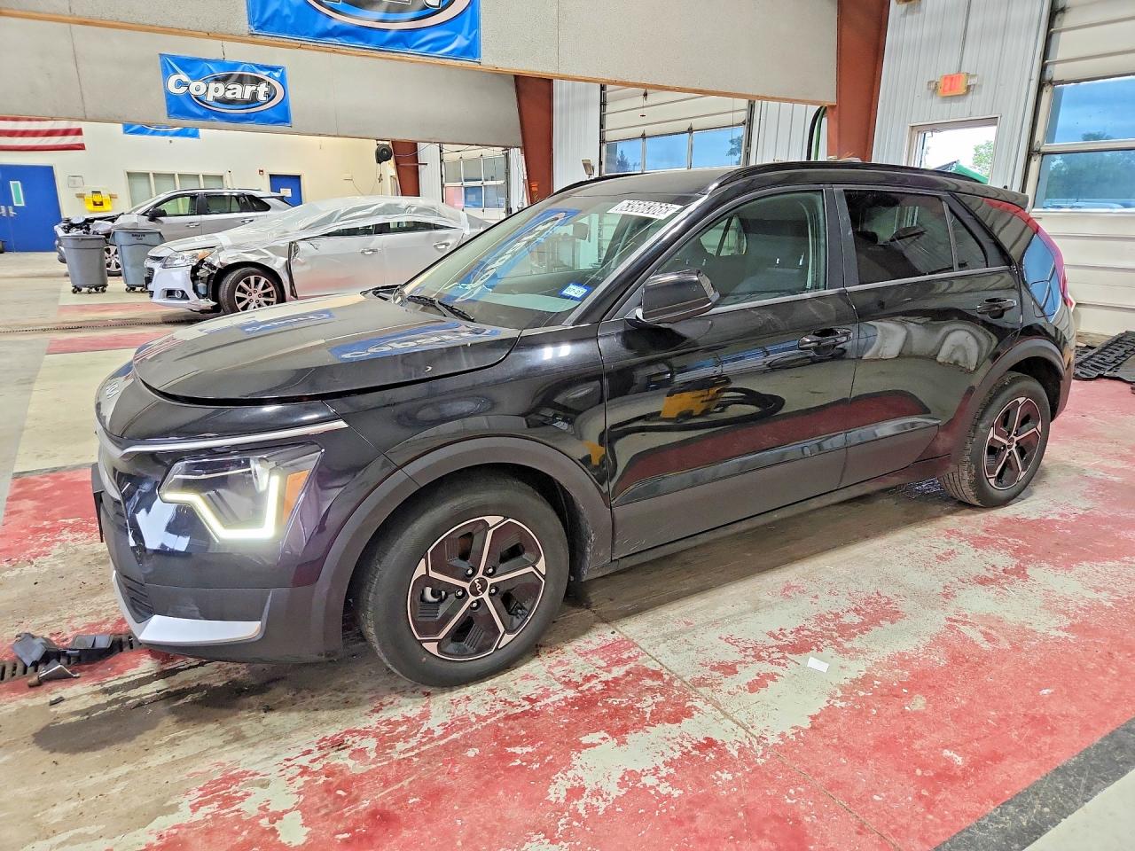 2025 KIA NIRO LX