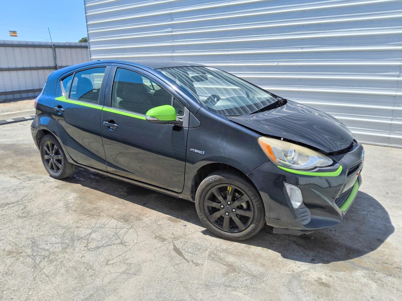 2016 TOYOTA PRIUS C PERSONA SPECIAL EDITION — снимка 4