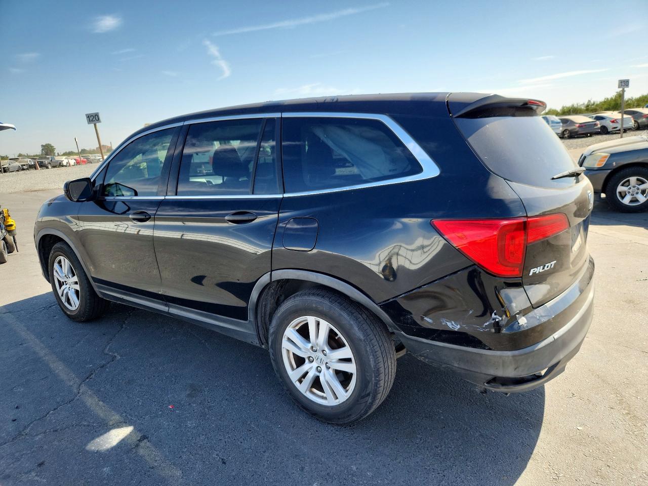 2016 HONDA PILOT LX — снимка 2