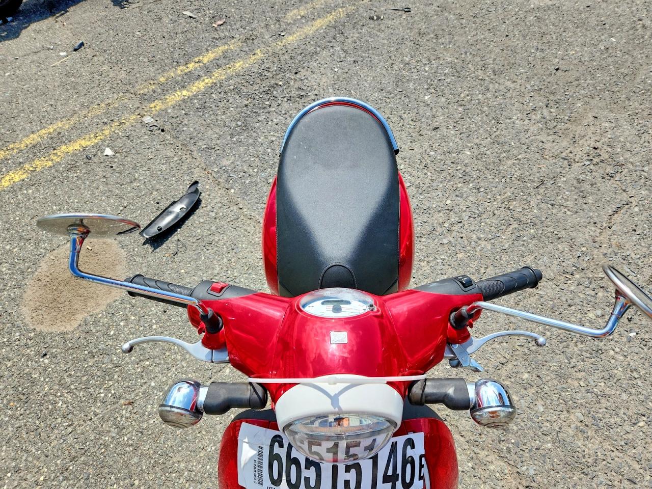 2017 HONDA NCW50 — снимка 5