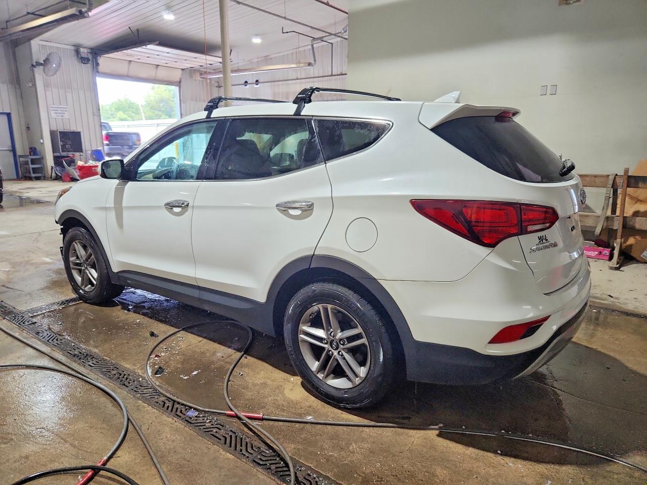 2017 HYUNDAI SANTA FE SPORT 2.4L — снимка 2